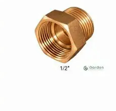 Short faucet extension